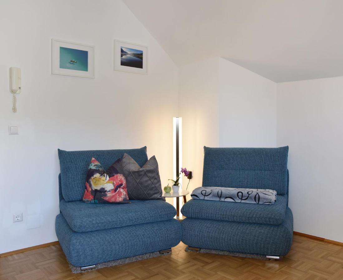 Haus Christina Appartement Weissensee Buitenkant foto