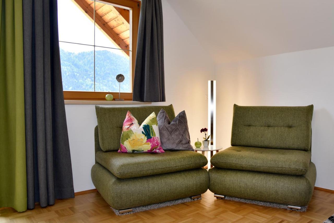 Haus Christina Appartement Weissensee Buitenkant foto