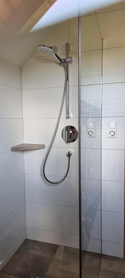 Haus Christina Appartement Weissensee Buitenkant foto